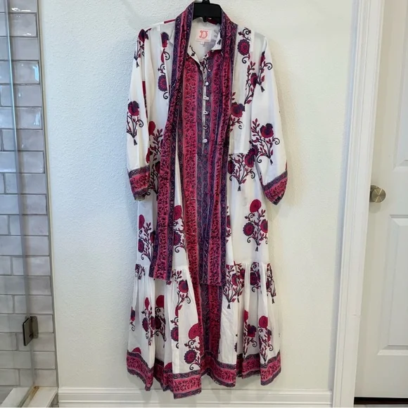 NWOT Victoria Dunn Folly Maxi Camelia - Picture 5 of 11
